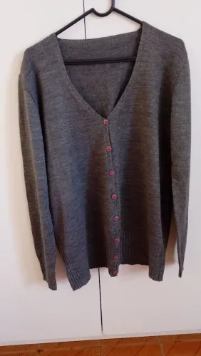 Cardigan feminino Tam M (Cinza ou Nude) 