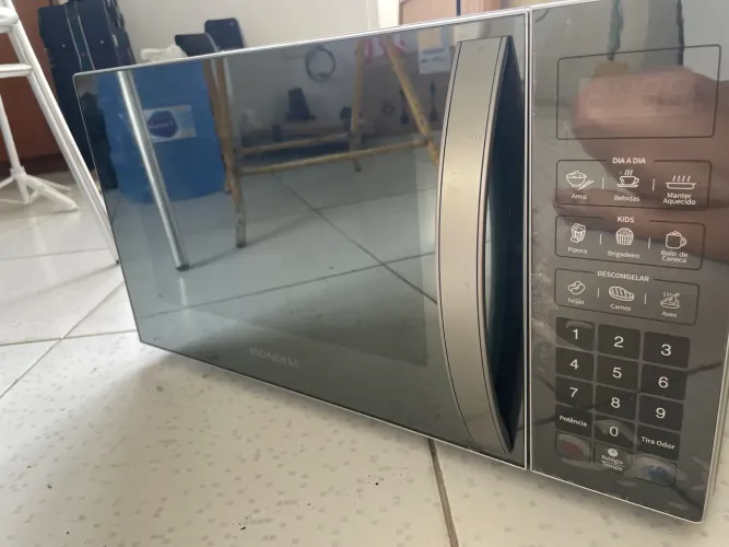 Forno microondas 34L Mondial