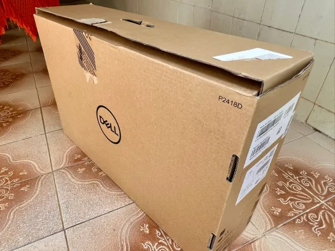 Monitor DELL Ultra Sharp 24? (retirada de peças)