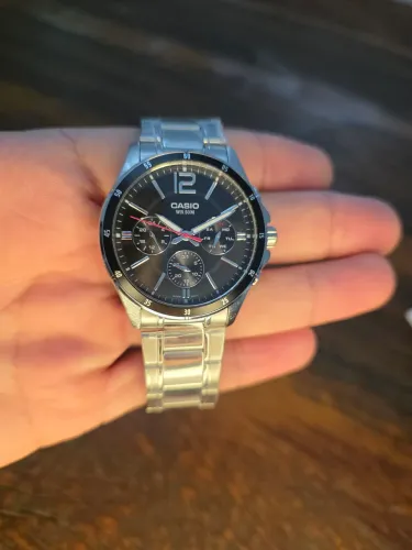 Relógio Casio Crono MTP-1374D-1AV NOVO sem uso