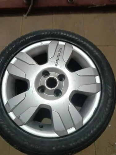 Estepe aro 15 com pneu de brinde pra carro Fiat