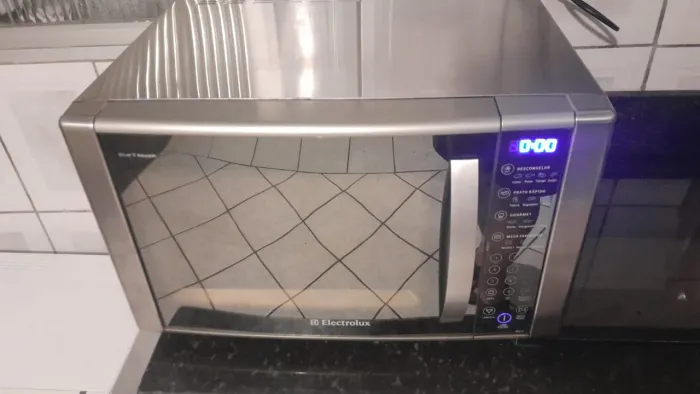 Microondas Electrolux 30l