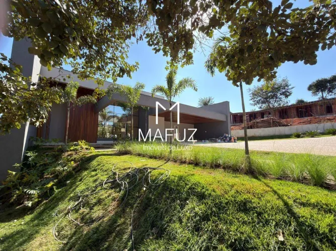 Casa à venda, 5 quartos, 4 suítes, 7 vagas, Condomínio Bougainville - Lagoa Santa/MG