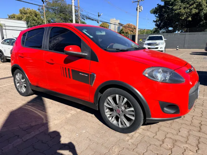 Fiat Palio Sporting 1.6 Flex 16V 5P 2015