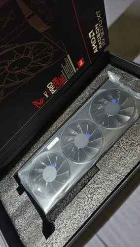 Placa de vídeo swift 9070xt 16gb (apenas 1 mês) NOVA!!