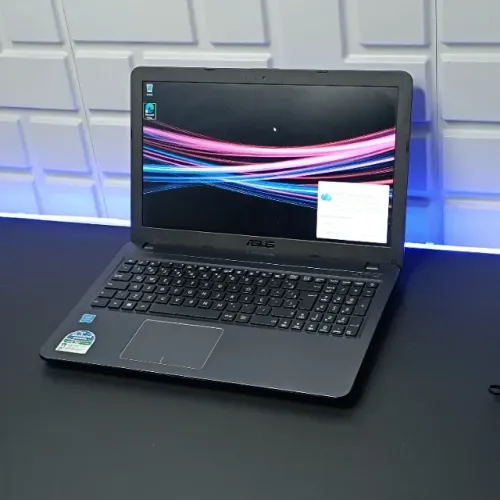 Asus vivobook - SSD Nvme - Tela 15.6 - windows 10 - DDR4 - Teclado numérico
