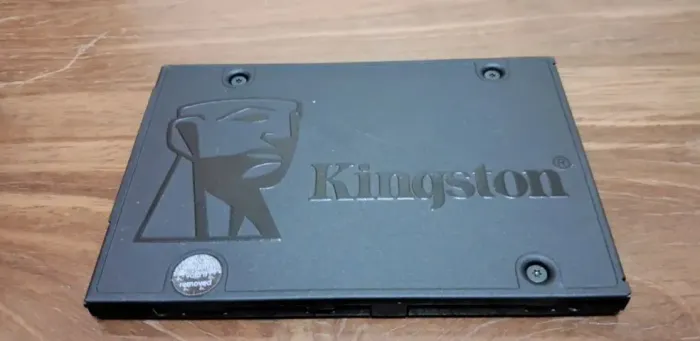 SSD KINGSTON ORIGINAL 960GB 100% SAUDÁVEL. APENA 600,00