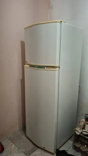 vende-se geladeira consul fros free