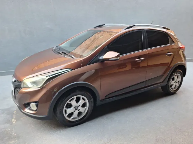 Hyundai HB20X Style 1.6 Flex 16V Mec. 2015
