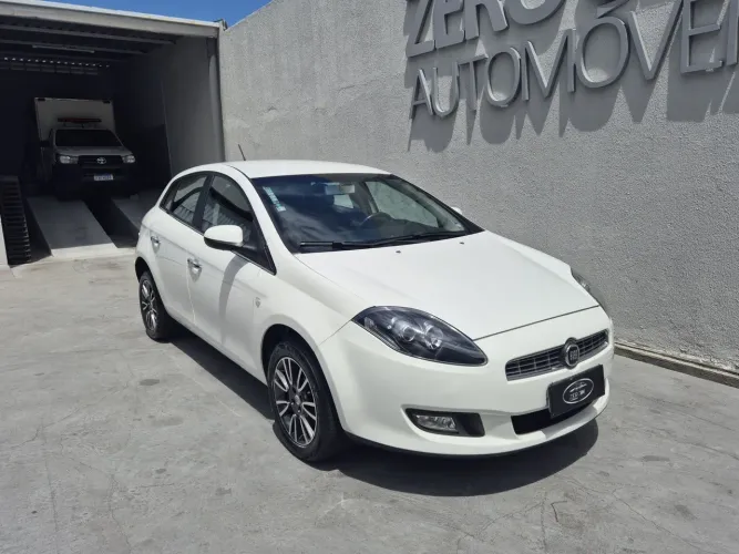Fiat Bravo Essence 1.8 Flex 16V 5P 2014