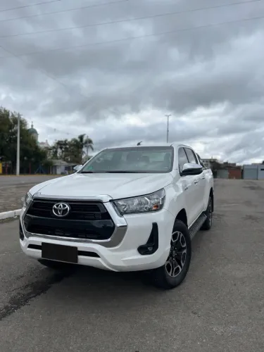 Toyota Hilux CD SRV 4X4 2.8 TDI Diesel Aut. 2024