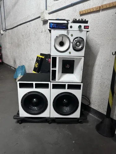 Vendo som de mala , quadriway som interno