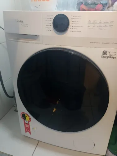 Máquina de Lavar e Secar
