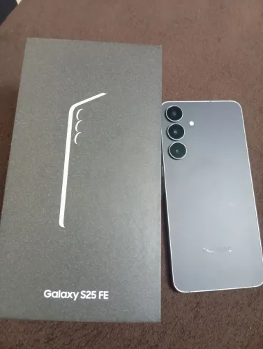 Samsung Galaxy s25fe 256GB completo na caixa 