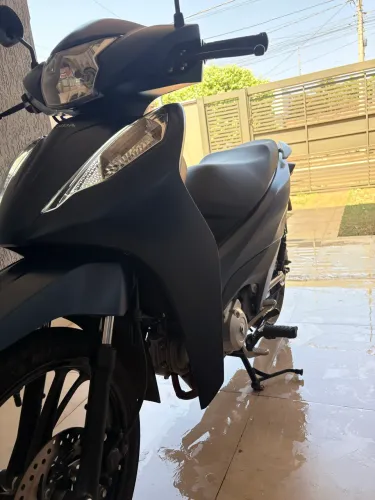 Honda bis Ex 2025