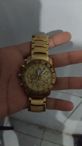 Relógio bvlgari