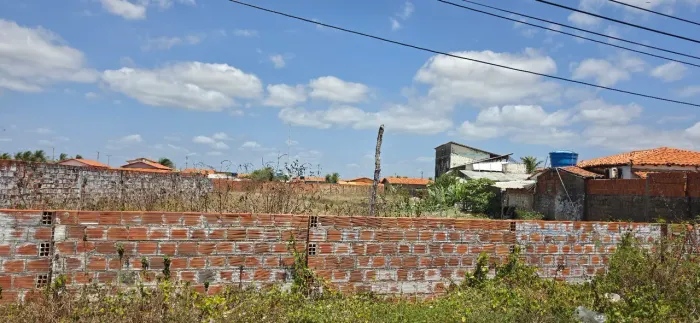 Vendo ou Alugo Terreno em Luís Correia com 3.000 m²