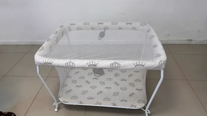 Cercado/berço portátil  Galzerano - Semi Novo