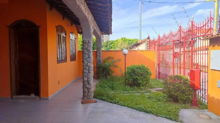 Casa para aluguel - Tirol, 3 quartos - Belo Horizonte