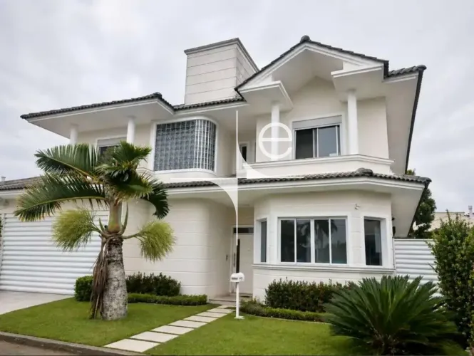 Casa 3 quartos em Jurerê