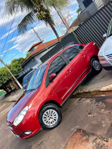 Fiat Grand Siena Essence 1.6 Flex 16V 2014