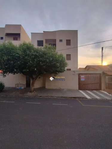Lindo Apartamento na Zona Sul de Rio Preto, rico em armários, a poucos metros do Plaza Ave