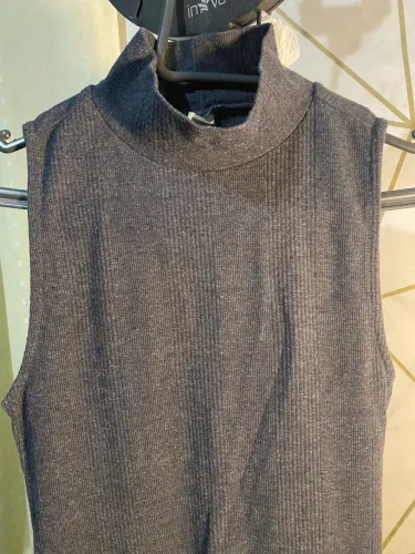 Estou vendendo vestido colado tubinho