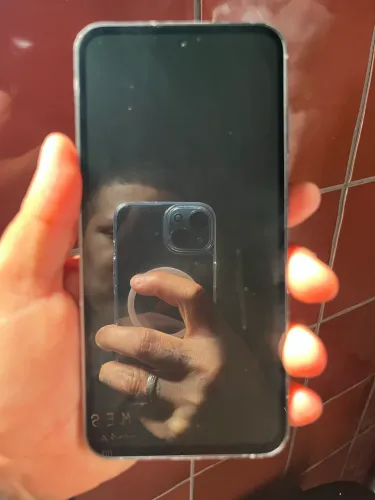 Vendo celular Samsung s23fe 128g todo original nenhuma peça trocada