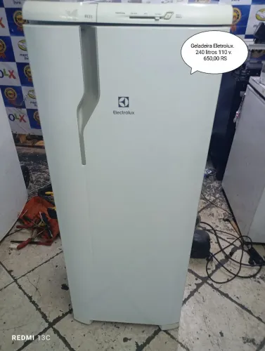 Geladeira Eletrolux RE31 270 litros entregamos