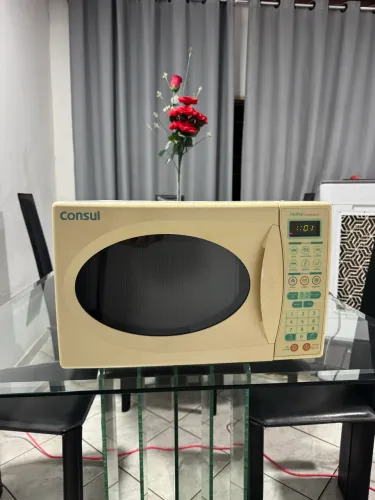 Microondas cônsul 20L