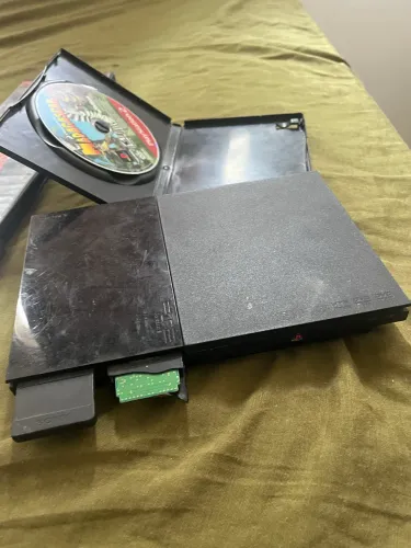 PlayStation 2 ( não inclui cabo de imagem nem fonte)