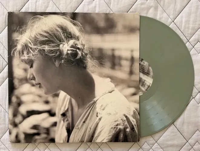 VINIL TAYLOR SWIFT - FOLKLORE STOLEN LULLABIES MARBLED