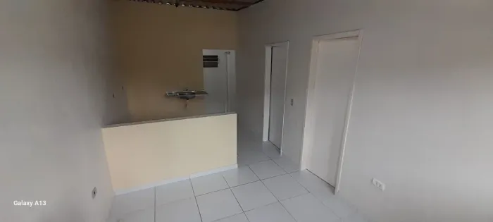 CASA NA AVENIDA NOVA DESCOBERTA VALOR 500 REAIS ZAP: *