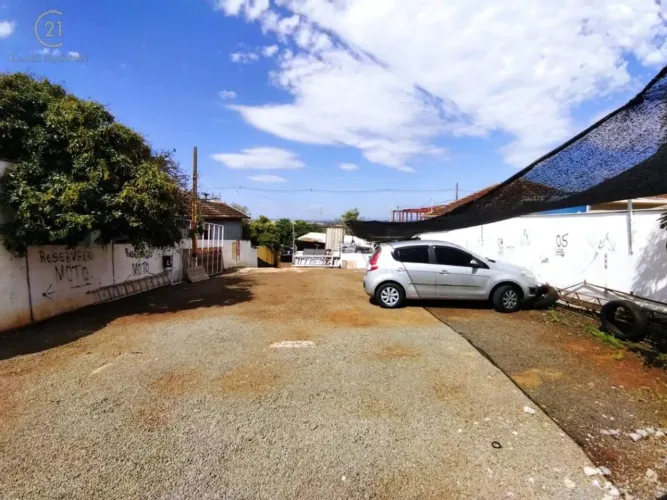 Terreno à venda em Londrina, Centro, com 322 m²
