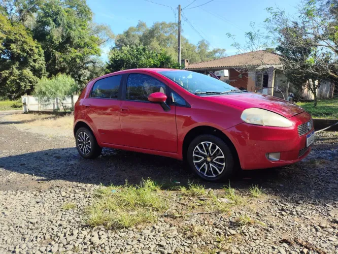 Fiat Punto Essence 1.6 Flex 16V 5P 2012