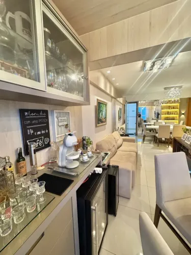 Belíssimo Apartamento 3/4 + Dependência 114m² - No Residencial Príncipe de Galles, em Lago
