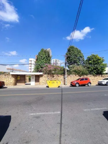 CASA COMERCIAL PARA ALUGAR N BAIRRO DE FÁTIMA/JÓQUEI
