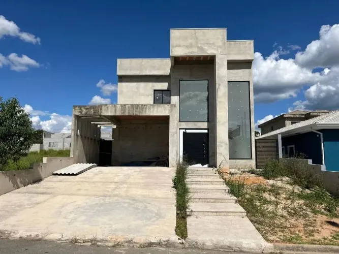 Sobrado com 4 dormitórios à venda, 310 m² por R$ 1.500.000,00 - Residencial Belbancy - Var