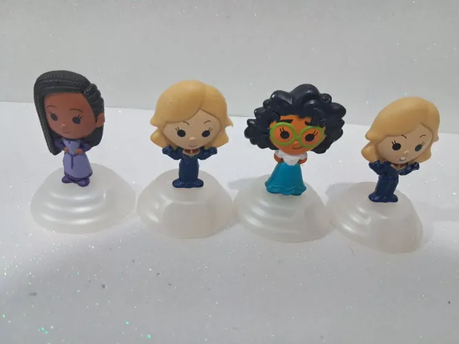 Lote miniaturas colecionáveis Disney 100 anos