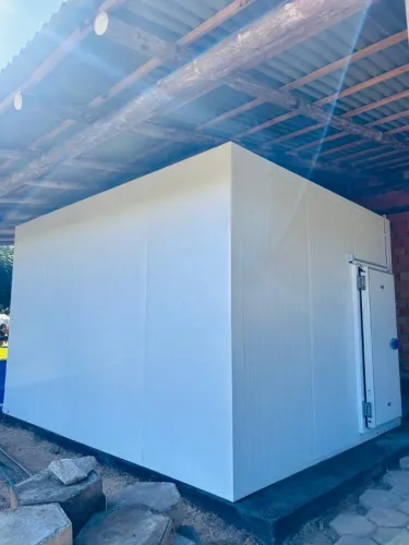 Câmaras frias e refrigeração comercial