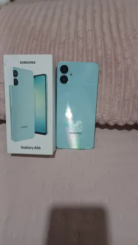 Vento celular bem conservado, 4 meses de uso ,galaxy A06
