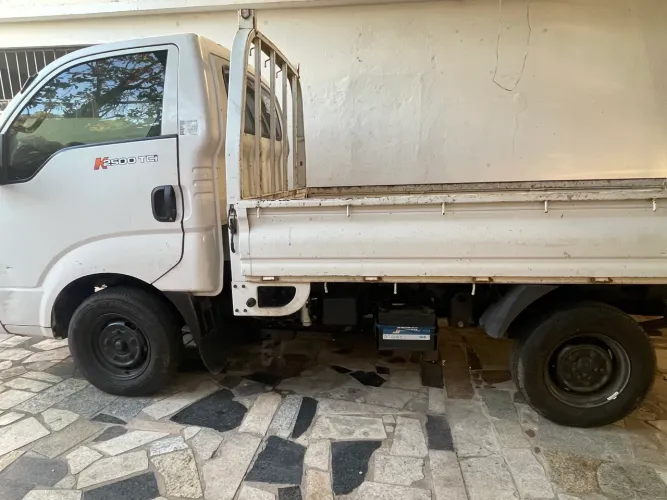 Kia Motors Bongo K-2500 2.5 4X2 TB Diesel 2009