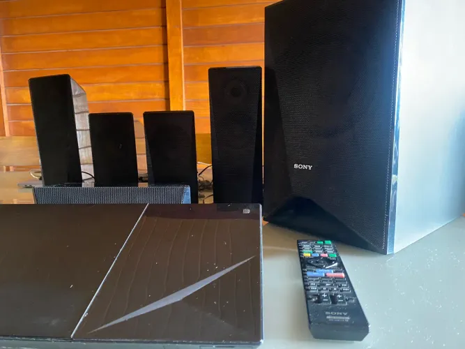 ? Home Theater Sony Blu-ray 5.1 Completo - Som Potente e de Alta Qualidade