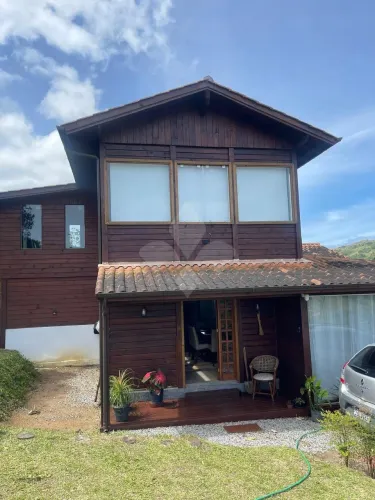Casa com 2 dormitórios, Taquaraçatuba, Imaruí/SC.