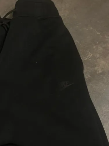 nike tech fleece