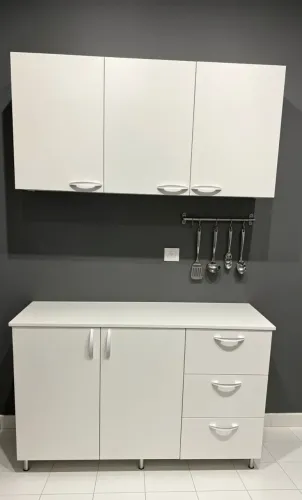 Armário e balcão para cozinha em mdf