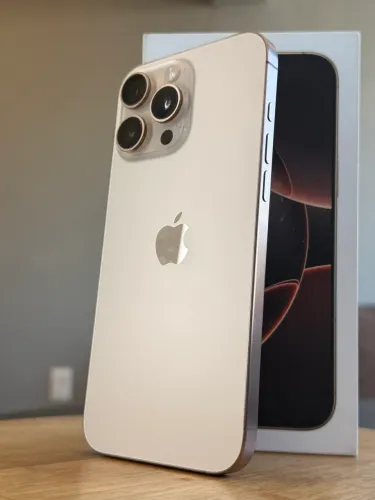 iPhone 16 PRO MAX 512GB Desert Impecável