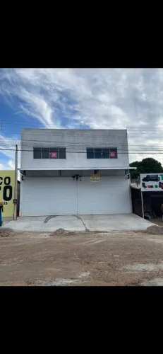 Aluga se galpão no Aureny 1 próximo da feira