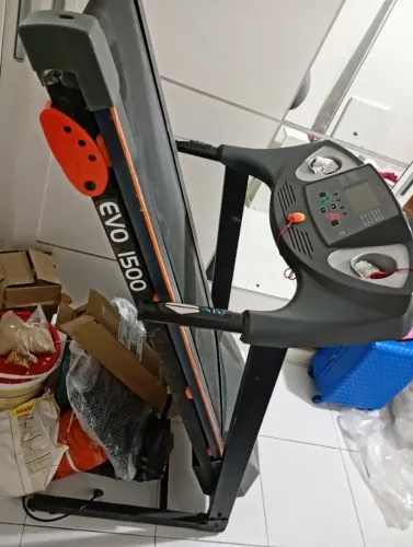 Esteira evolution fitness 1500