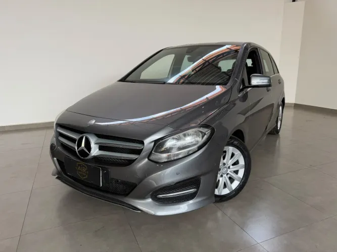 Mercedes-Benz Classe B 200 CGI 1.6 TB Sport 156cv AUT 2016
